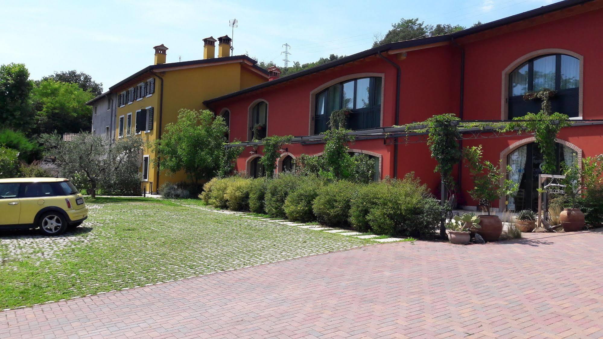Agriturismo Camparella Пастренго Экстерьер фото
