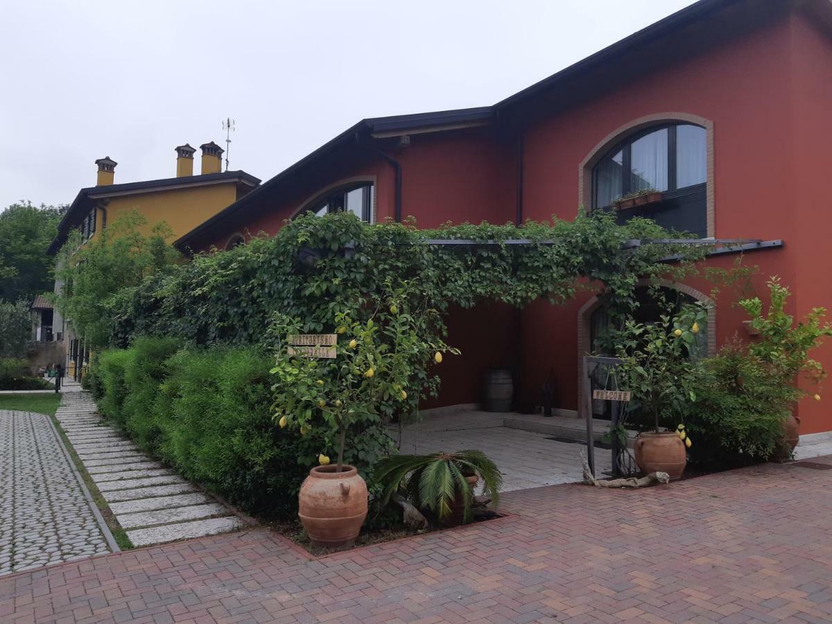 Agriturismo Camparella Пастренго Экстерьер фото